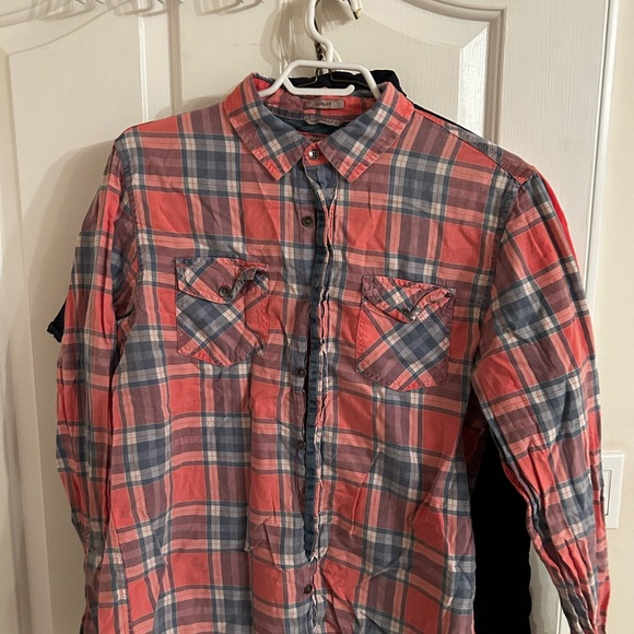 Men’s size med tshirts - Picture 5 of 7